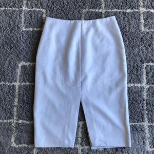 White Banana Republic pencil skirt
